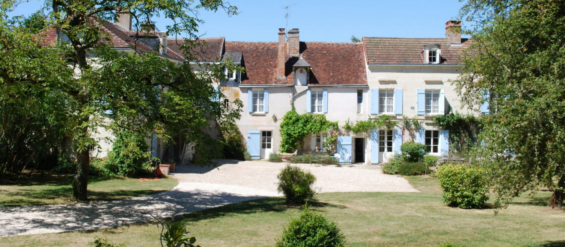 Photo for: Villebois – Offering Premium Wines from the Loire Valley