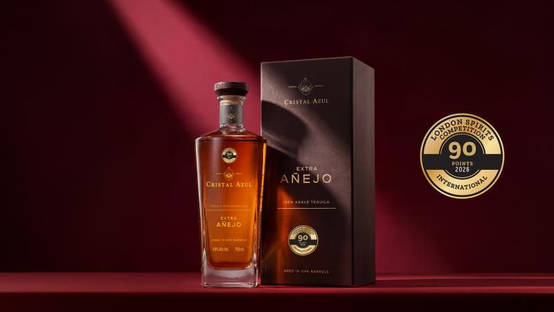 Photo for: Cristal Azul Extra Anejo